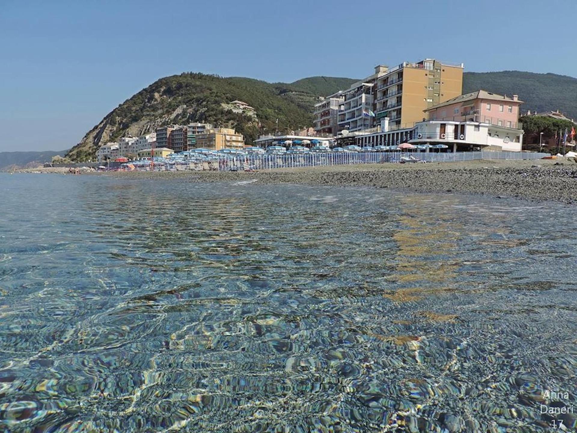 Tino Brezza Di Mare Lägenhet Deiva Marina Exteriör bild